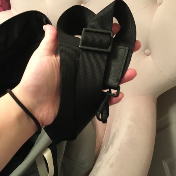 Kate spade olive green travel duffle workout yoga tote bag sample piece nwt - Picture 15 of 16